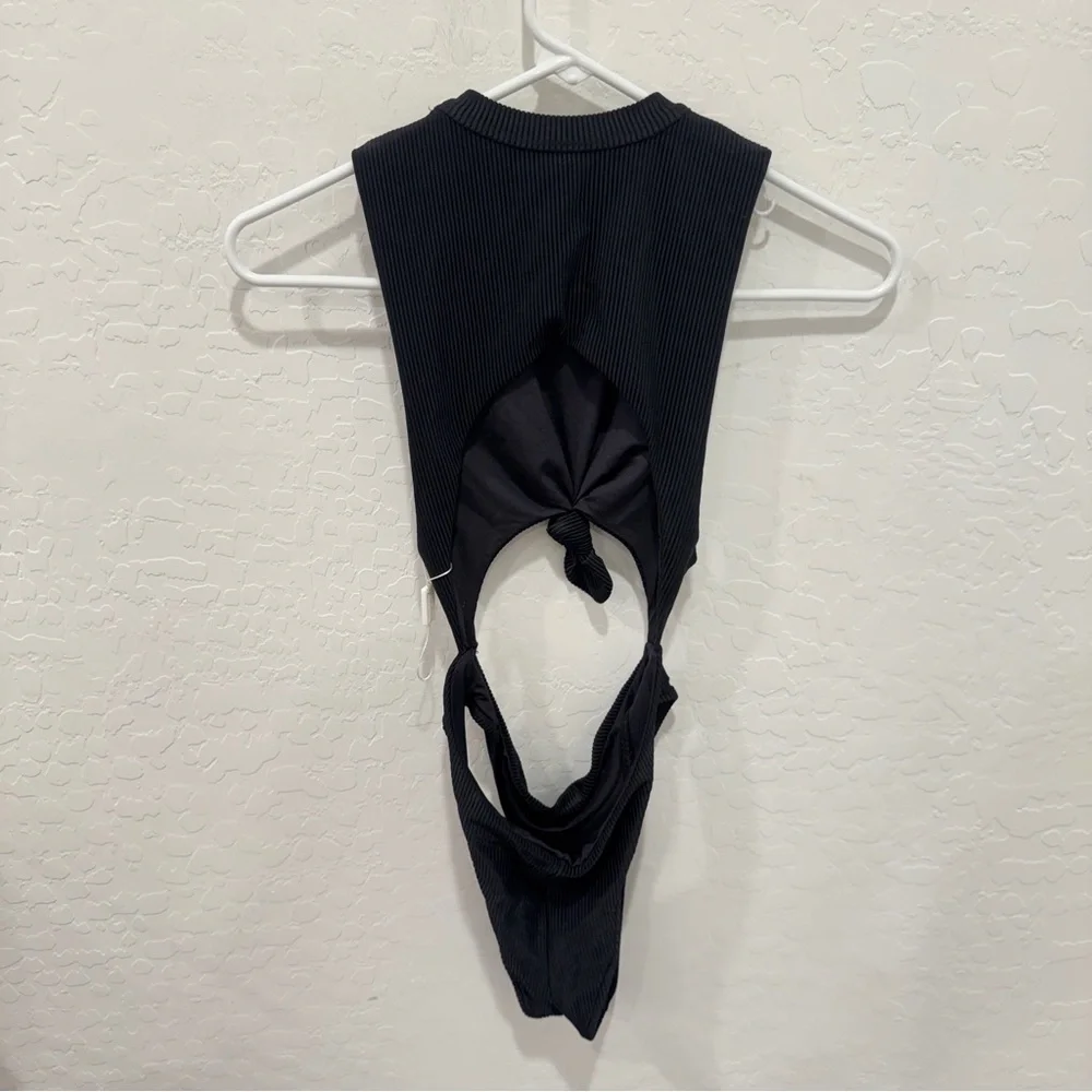 Frankie’s Bikinis Blake One Piece Swimsuit Womens XS Black Ribbed Knit Cutouts